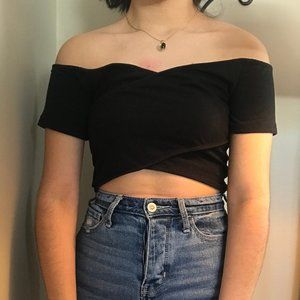 H&M Fitted Off the Shoulder Black Crop Top